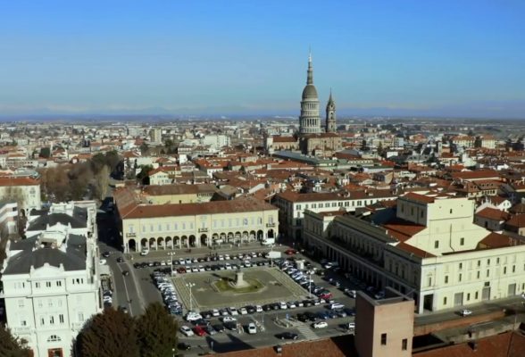 Famiglie bisognose: nuovo bando del Comune di Novara per accedere ai contributi